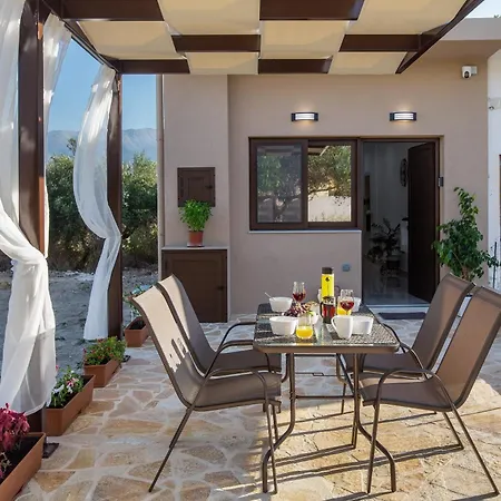 Casa Manou House In -by Apokoronas Hébergement de vacances